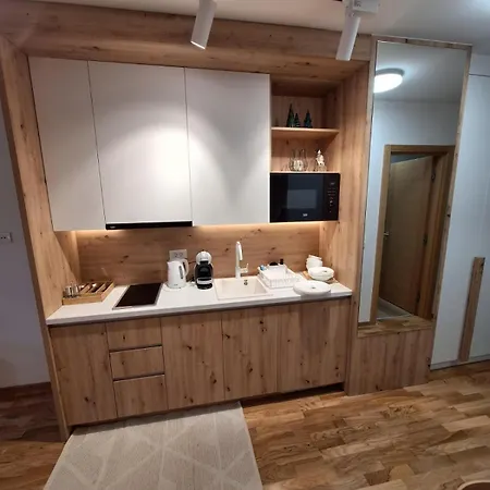 Vucko Dalia - Vucko 3*